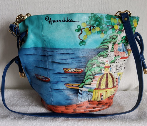 ANUSCHKA®